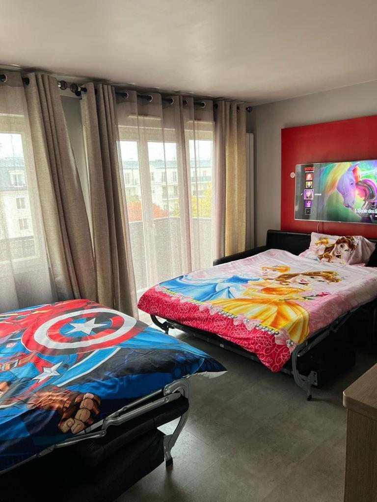 Cosy Apartment Disneyland Paris En Face De La Gare Rer Val D'Europe Serris Exterior foto