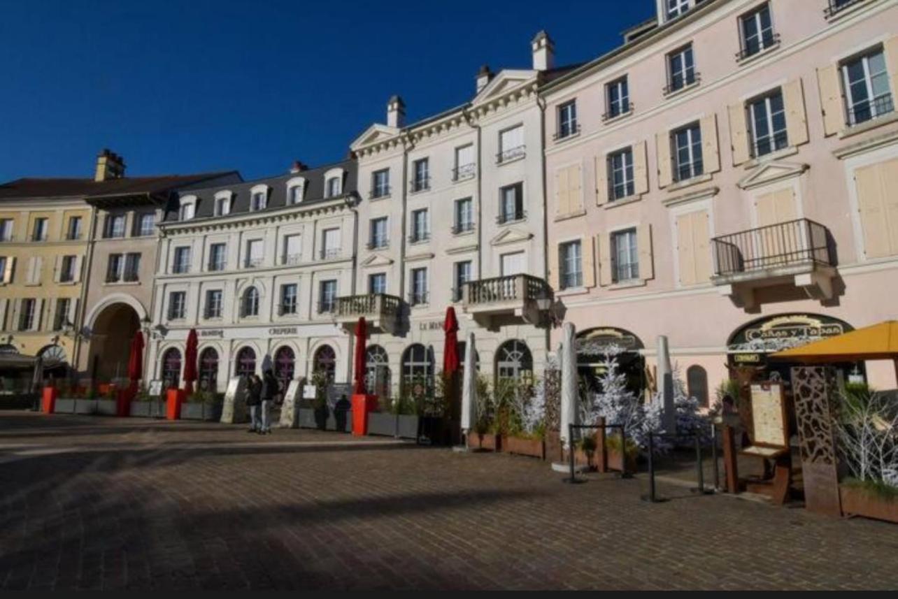 Cosy Apartment Disneyland Paris En Face De La Gare Rer Val D'Europe Serris Exterior foto